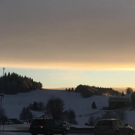 6 Triangel アパート